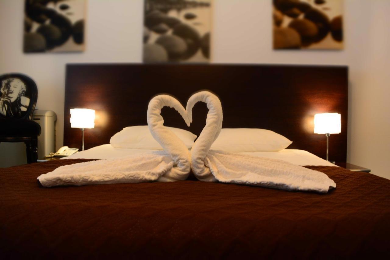 Motel Anghel Galaţi Exteriör bild