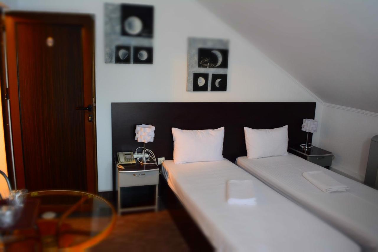 Motel Anghel Galaţi Exteriör bild